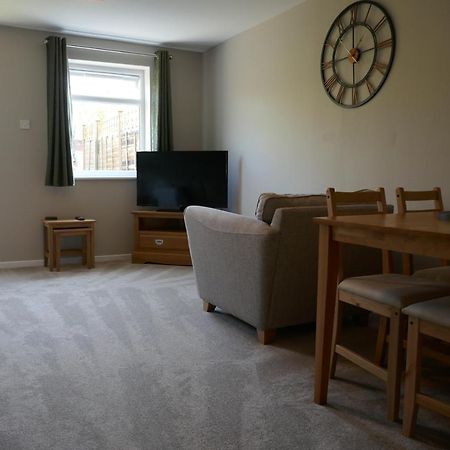 2 Bedroom House Walking Distance To City Centre With Free Parking York Esterno foto