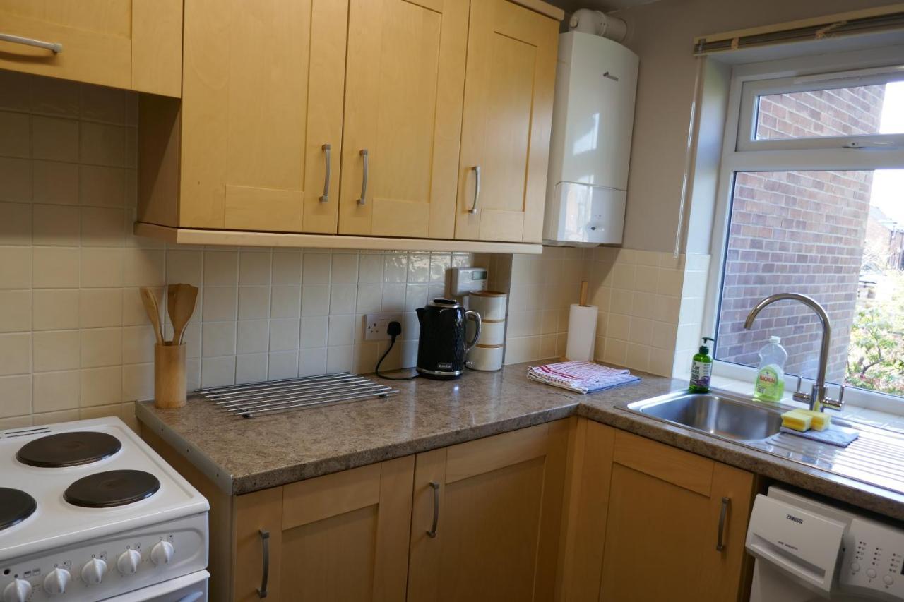 2 Bedroom House Walking Distance To City Centre With Free Parking York Esterno foto