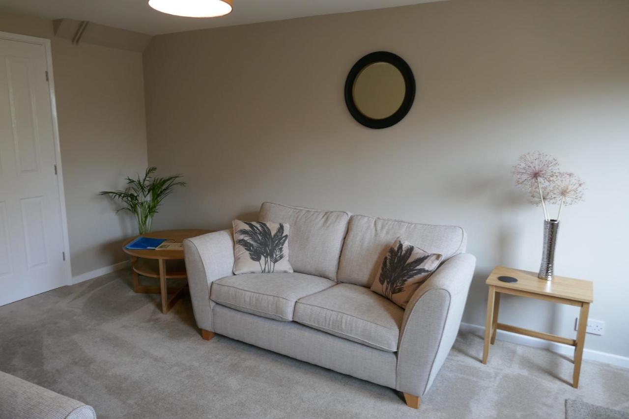 2 Bedroom House Walking Distance To City Centre With Free Parking York Esterno foto
