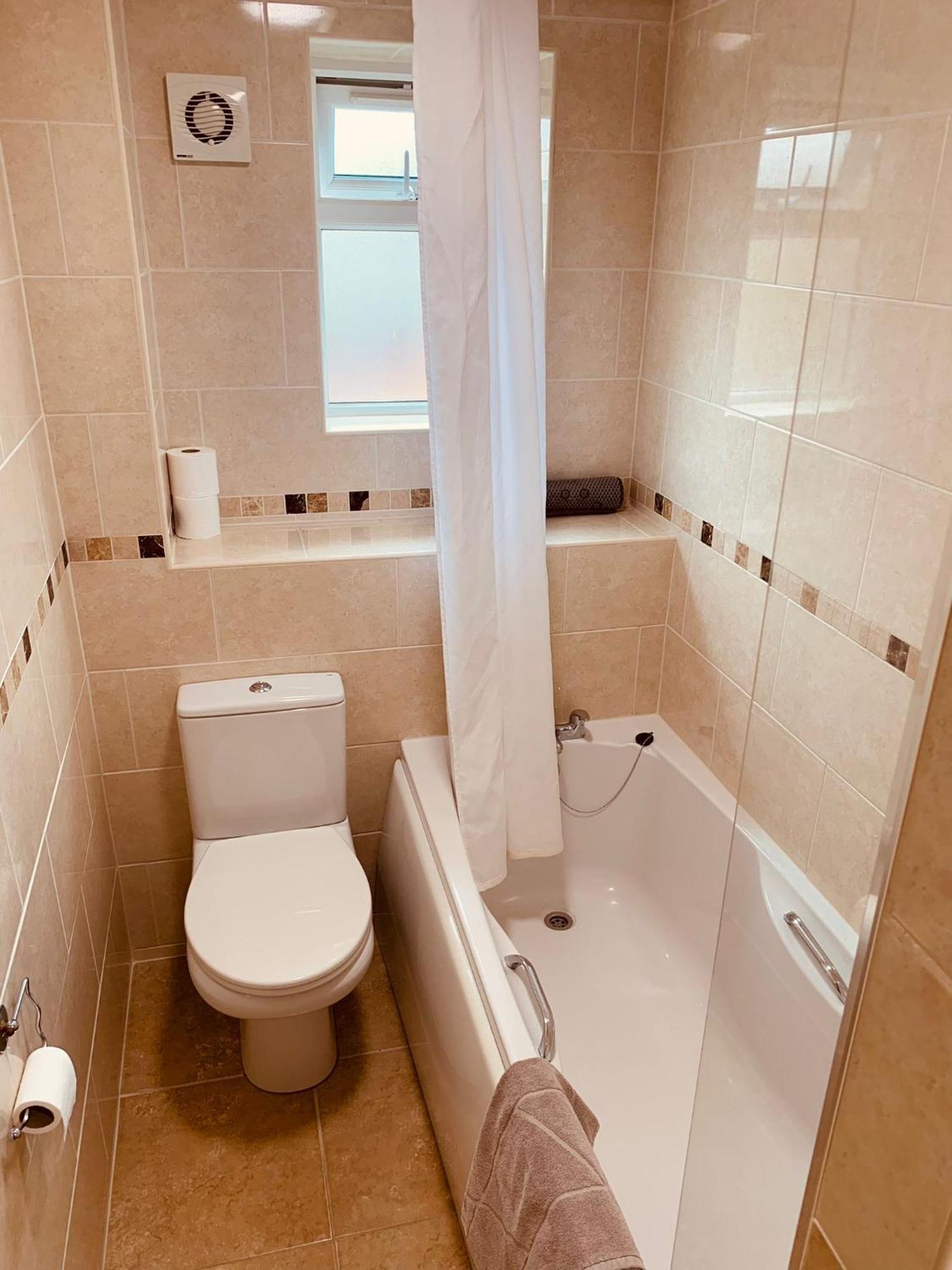 2 Bedroom House Walking Distance To City Centre With Free Parking York Esterno foto
